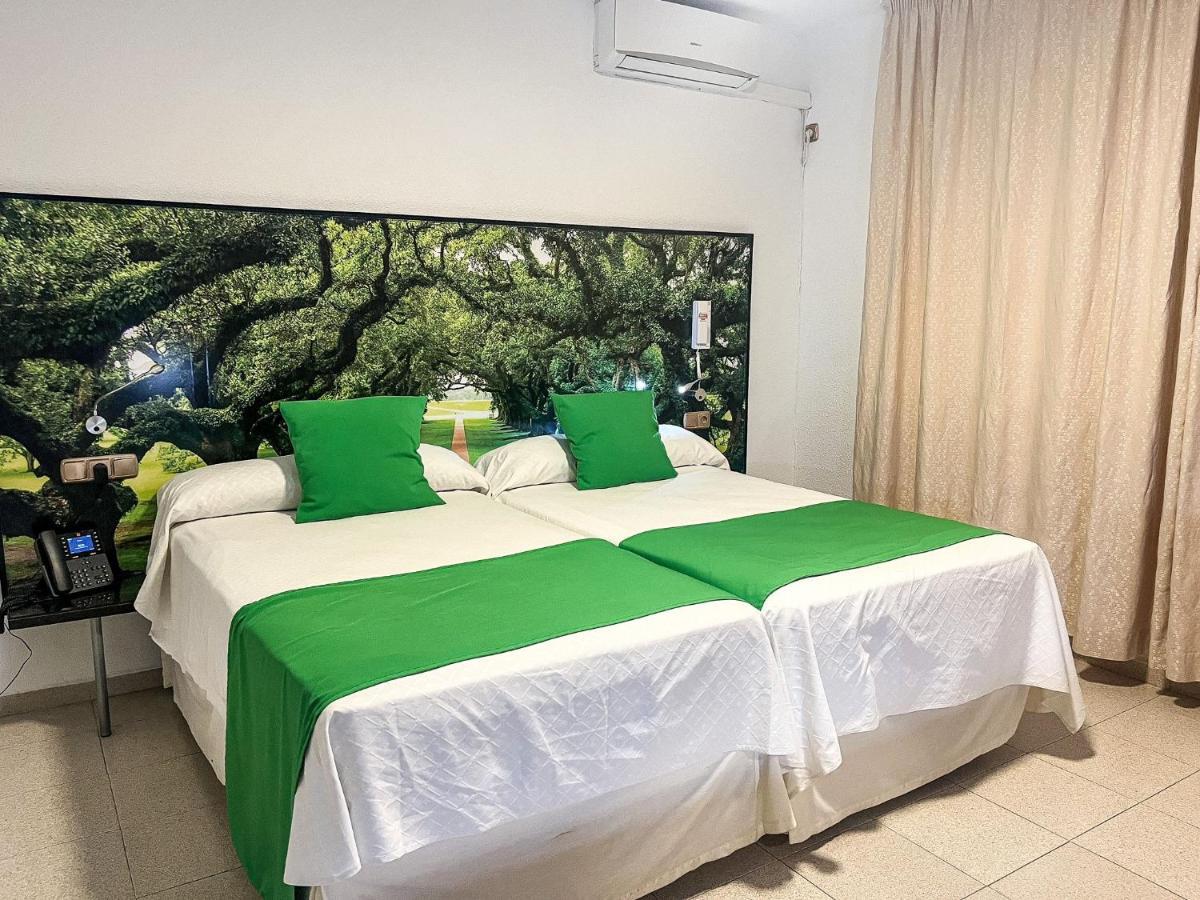 Hotel Hacienda Guadalquivir Cordova Esterno foto
