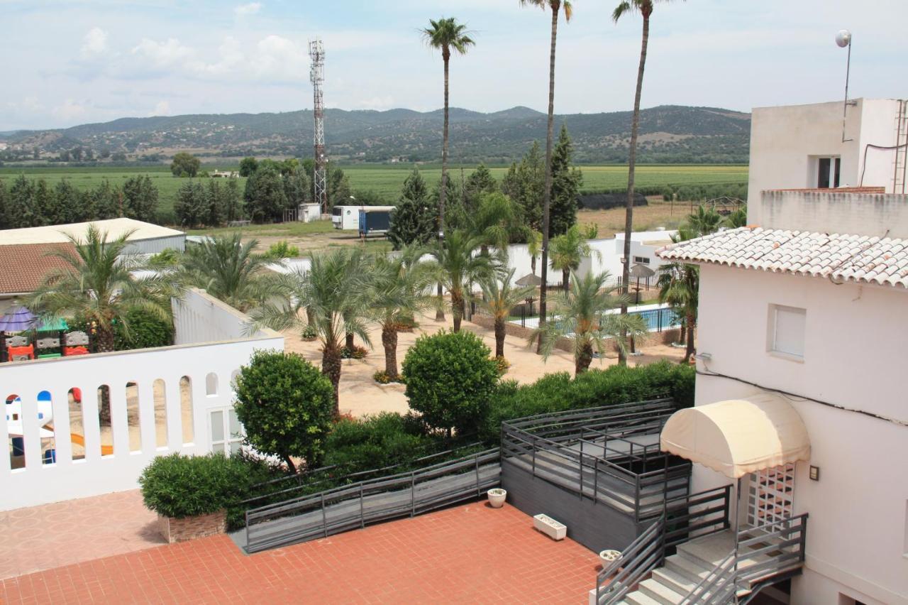 Hotel Hacienda Guadalquivir Cordova Esterno foto