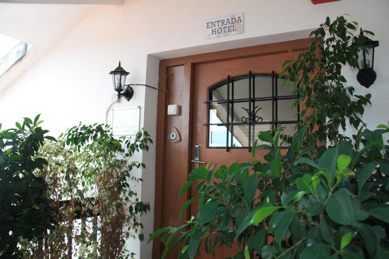 Hotel Hacienda Guadalquivir Cordova Esterno foto